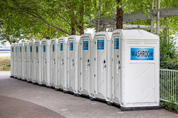 Best Portable bathroom rental  in Quinebaug, CT