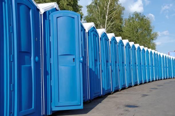 Best Best portable toilet rental  in Quinebaug, CT